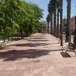 Santuario Virgen del Pilar boven op heuvel
