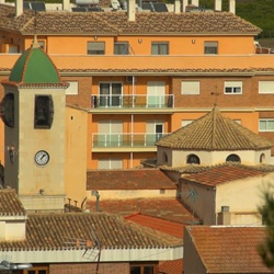 Kerk in historisch centrum Bigastro