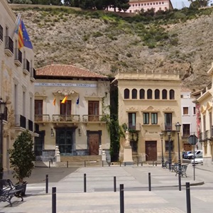 Zicht op het historische centrum van Orihuela