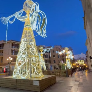 Huerto del Cura in Elche met vijvers en palmen