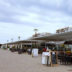 Mercadillo markt Santa Pola Markt in Santa Pola met kraampjes en lokale producten