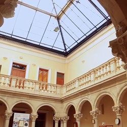 Monument en herinnering aan de Spaanse Burgeroorlog in Novelda