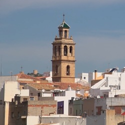 Ambachtelijke winkel met vlechtwerk in Gata