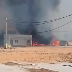 Brand bij strand Dénia